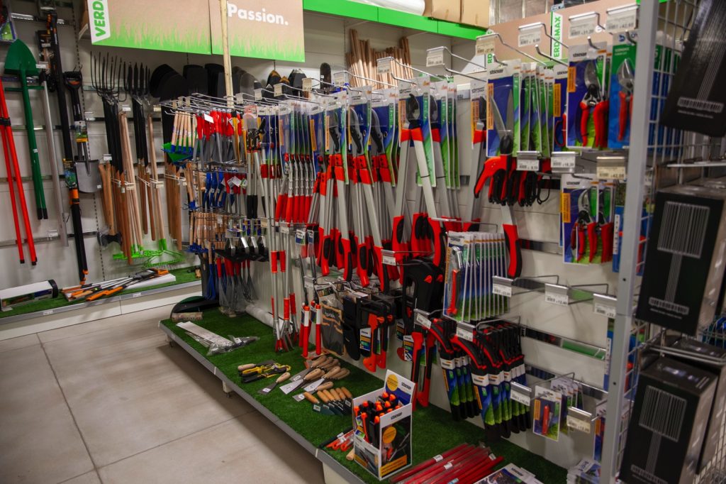 Cellilli Garden Store
